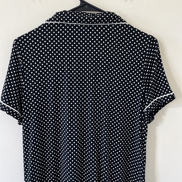 Soma Cool Nights Black White Polka Dot Short Sleeve Button Down Pajama Top Sz M - Picture 8 of 9